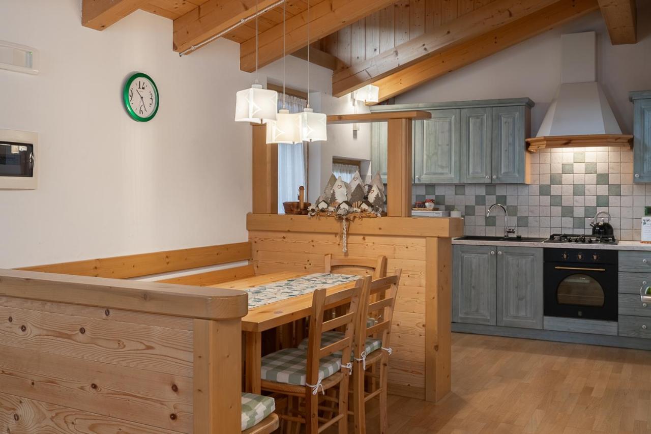 Albergo Diffuso Dolomiti Forni di Sotto Buitenkant foto